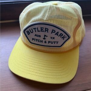 Howler Bros Mesh Golf Hat Butler Park Golf Pitch & Putt Austin Texas Yellow